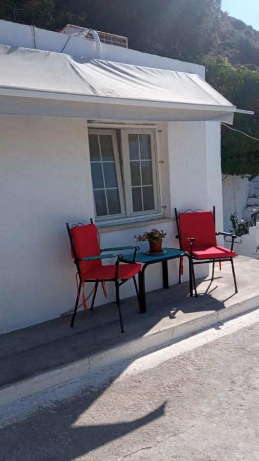Sweet Home With Two Beds -One Single Room- With Beautiful View! Agia Marina  Exteriér fotografie